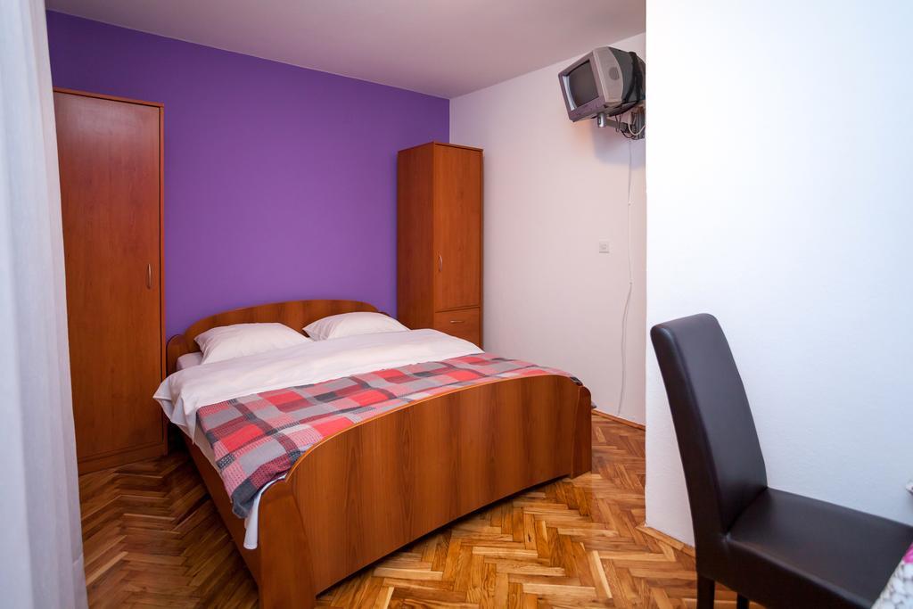 Apartments Ratkovic 티바트 객실 사진