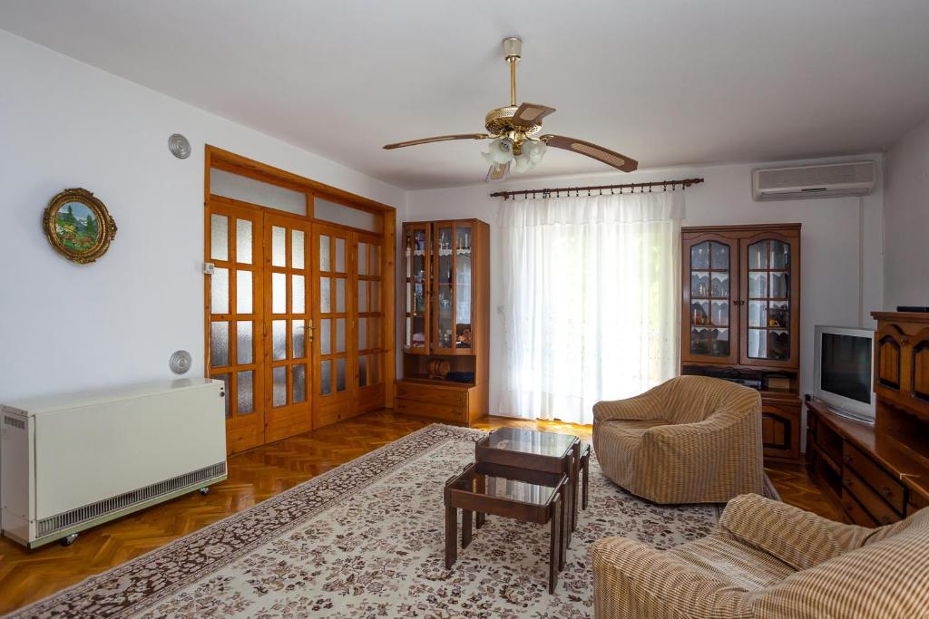 Apartments Ratkovic 티바트 외부 사진