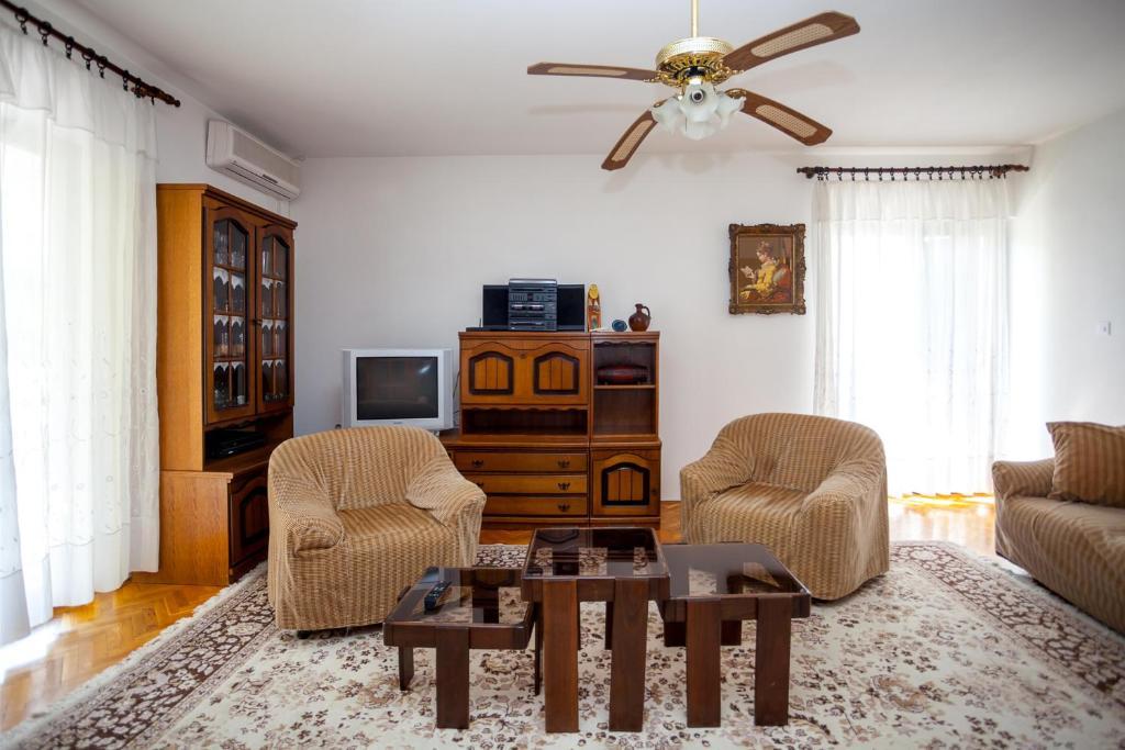 Apartments Ratkovic 티바트 외부 사진